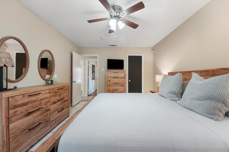 9308 Sandyhook Circle, Dallas TX 75227 - Photo 17