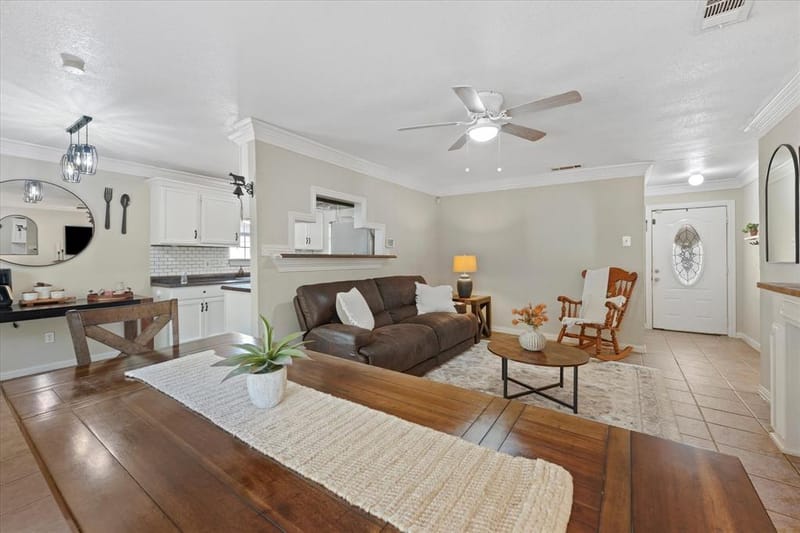 9308 Sandyhook Circle, Dallas TX 75227 - Photo 7