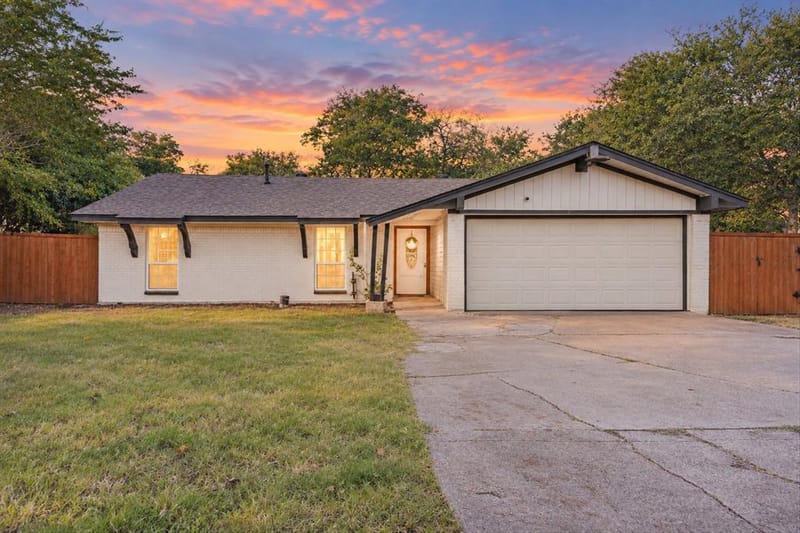 9308 Sandyhook Circle, Dallas TX 75227