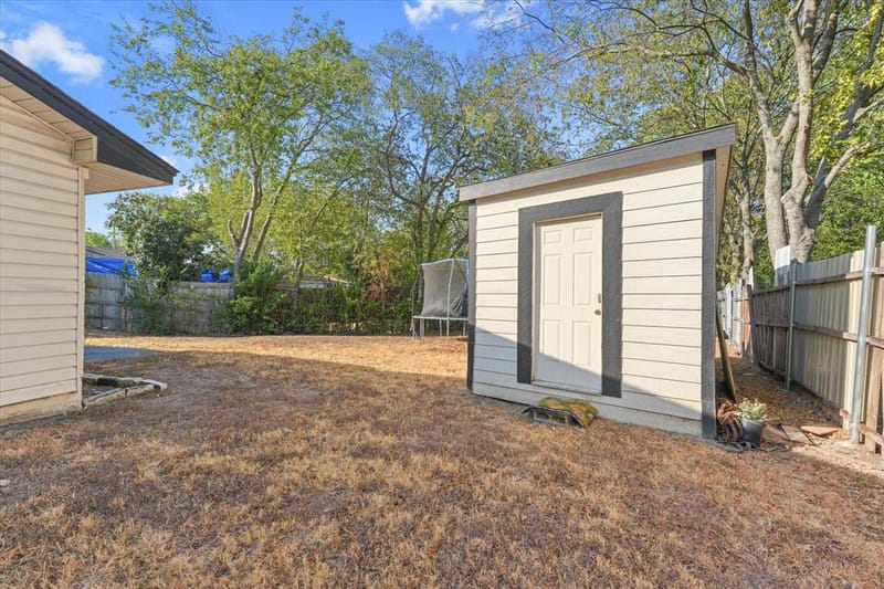 9308 Sandyhook Circle, Dallas TX 75227 - Photo 20