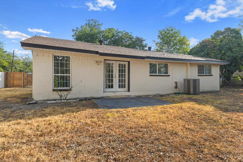 9308 Sandyhook Circle, Dallas TX 75227 - Photo 21