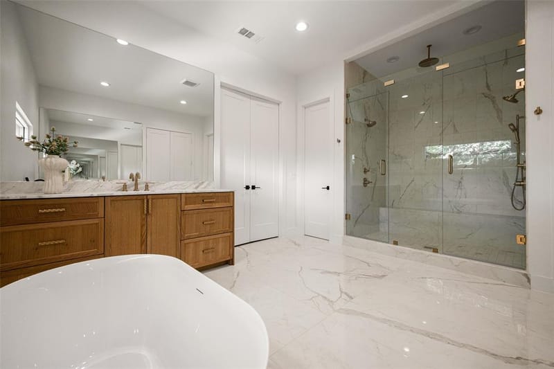 3847 Shady Hill Drive, Dallas TX 75229 - Photo 27