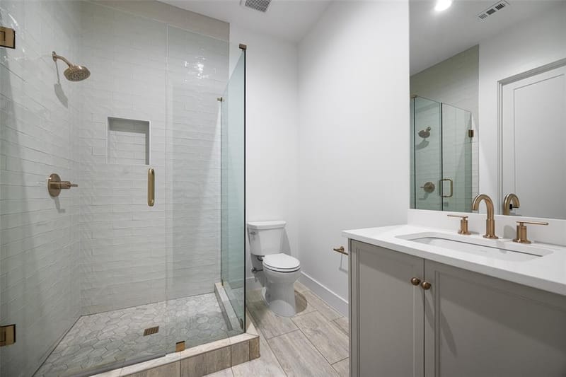 3847 Shady Hill Drive, Dallas TX 75229 - Photo 34
