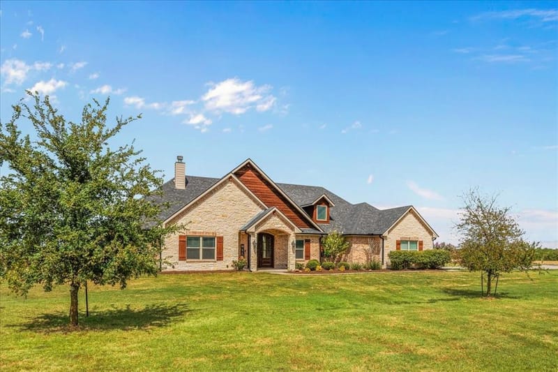 3674 County Road 2142, Caddo Mills TX 75135 - Photo 2