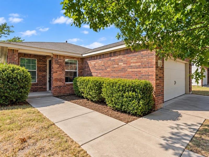 613 Misty Mountain Drive, Fort Worth TX 76140