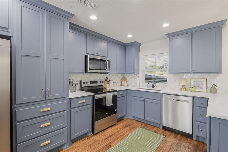 313 Highland Avenue, Waxahachie TX 75165 - Photo 5