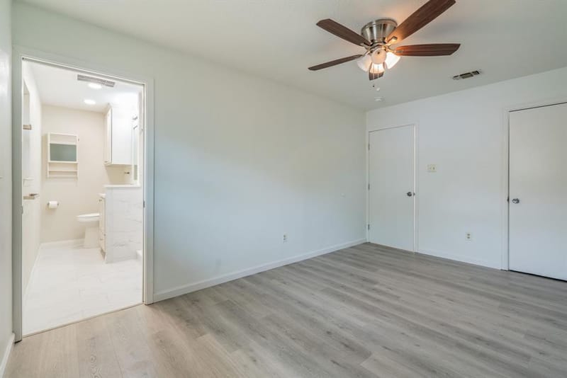 1105 Belle Street, Bedford TX 76022 - Photo 14