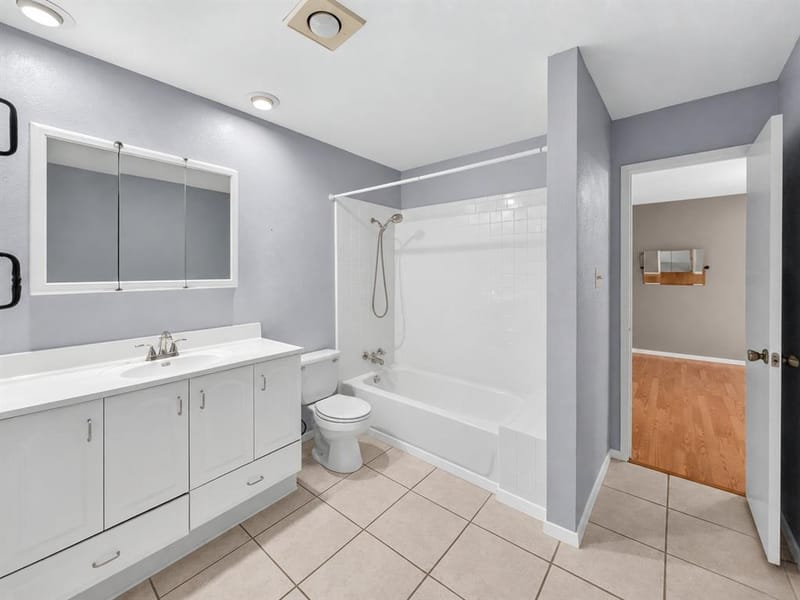 3820 Aspenwood Drive, Bedford TX 76021 - Photo 27