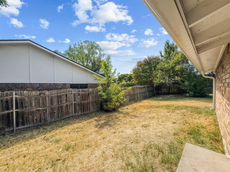 3820 Aspenwood Drive, Bedford TX 76021 - Photo 31