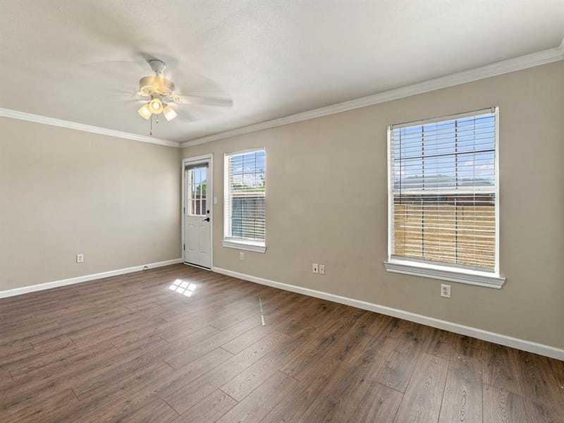 1711 Chenoweth Street, Decatur TX 76234 - Photo 6