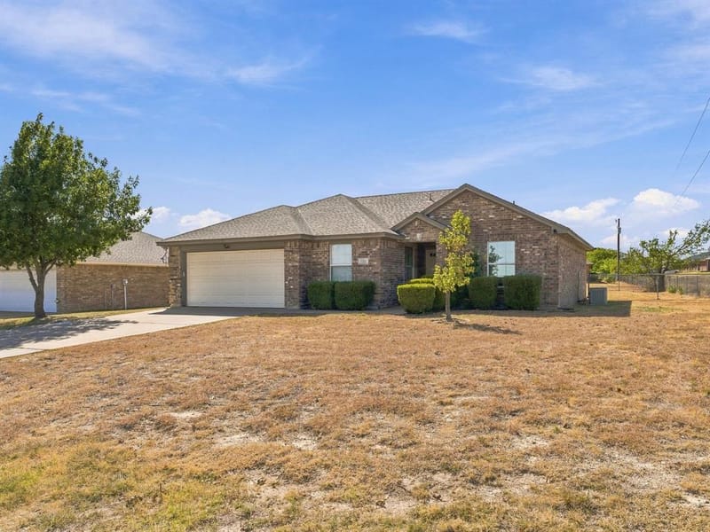 1711 Chenoweth Street, Decatur TX 76234