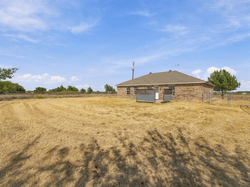1711 Chenoweth Street, Decatur TX 76234 - Photo 34