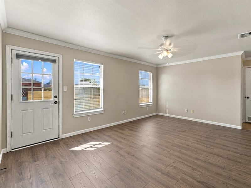 1711 Chenoweth Street, Decatur TX 76234 - Photo 8