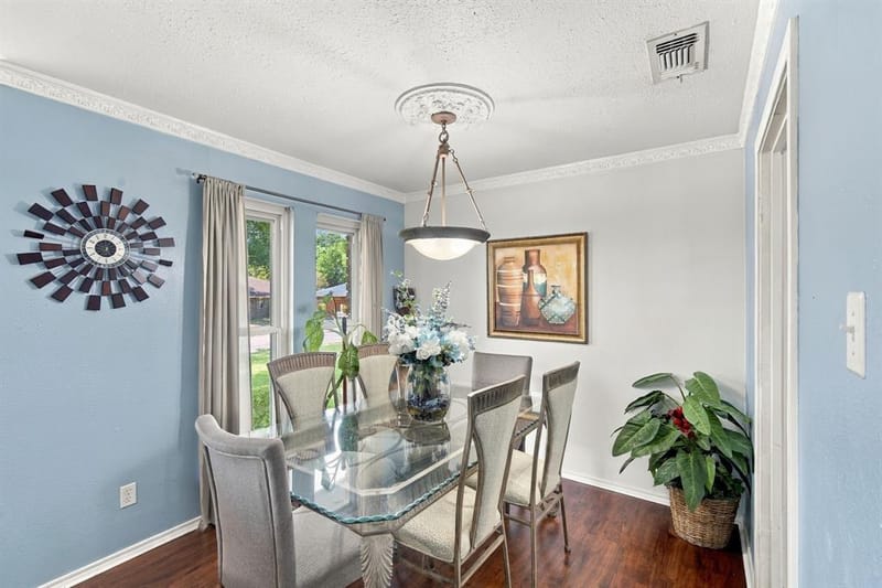 1030 Shadywood Lane, DeSoto TX 75115 - Photo 7