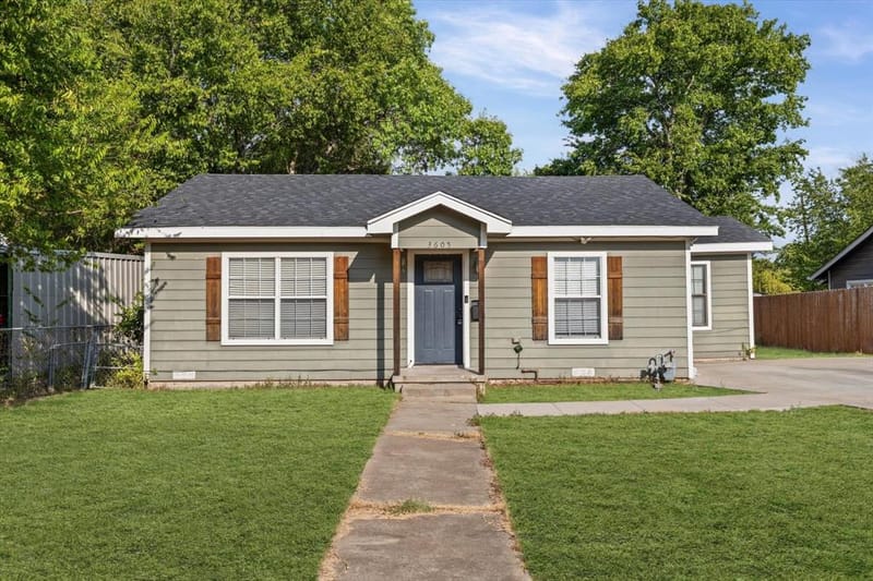 3605 Rolando Avenue, Waco TX 76711 - Photo 3