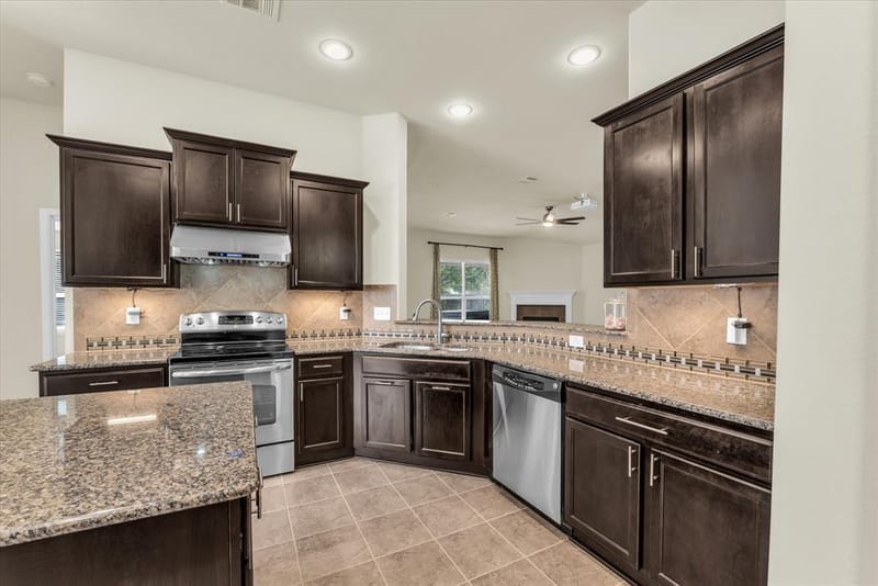 6621 Burling Street, Waco TX 76712 - Photo 8