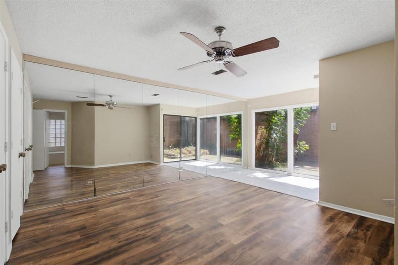 2202 Green Gate Drive, Arlington TX 76012 - Photo 11