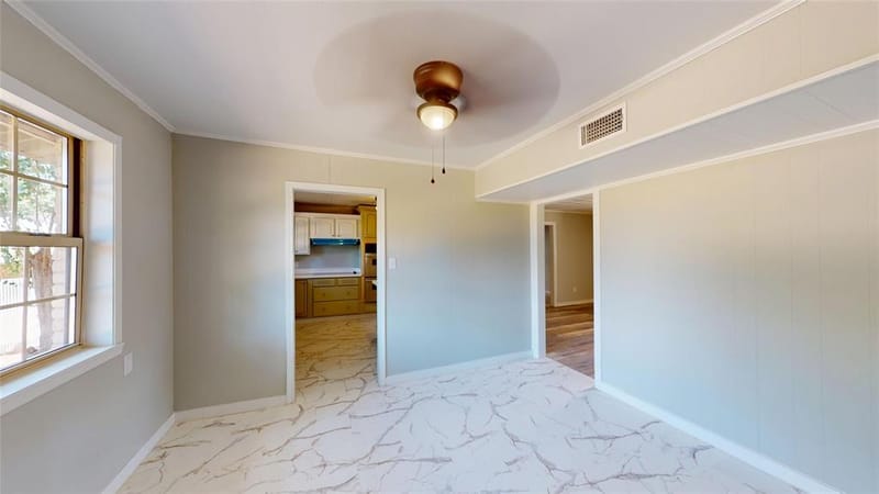 1105 S Ridgeway Drive, Cleburne TX 76033 - Photo 25