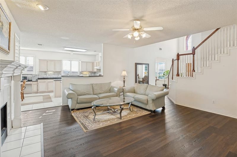 1381 Wentworth Drive, Lewisville TX 75067 - Photo 2