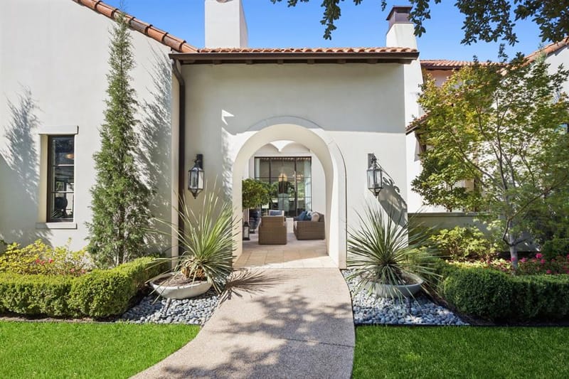 1402 Fountain Grass Court, Westlake TX 76262