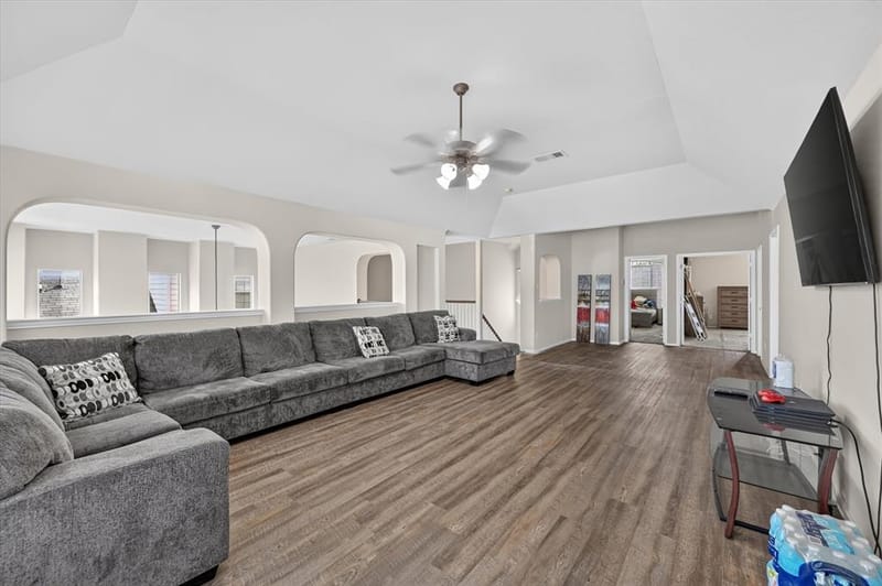 412 Roundrock Lane, Fort Worth TX 76140 - Photo 6