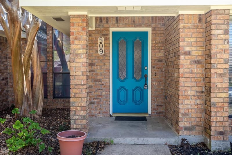 509 WISTERGLEN Drive, DeSoto TX 75115 - Photo 2