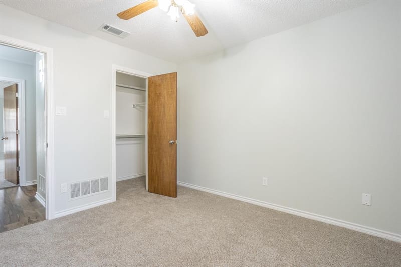 509 WISTERGLEN Drive, DeSoto TX 75115 - Photo 20