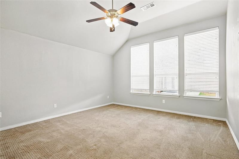 1136 Crest Meadow Drive, Fort Worth TX 76052 - Photo 13