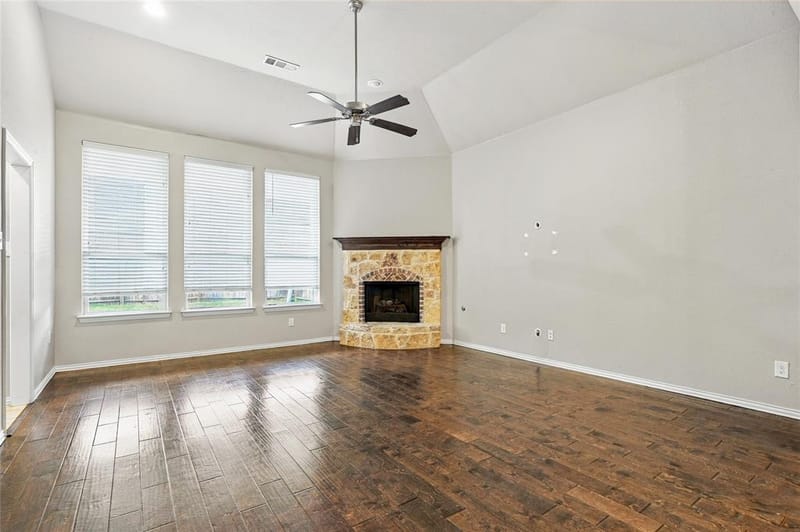 1136 Crest Meadow Drive, Fort Worth TX 76052 - Photo 10