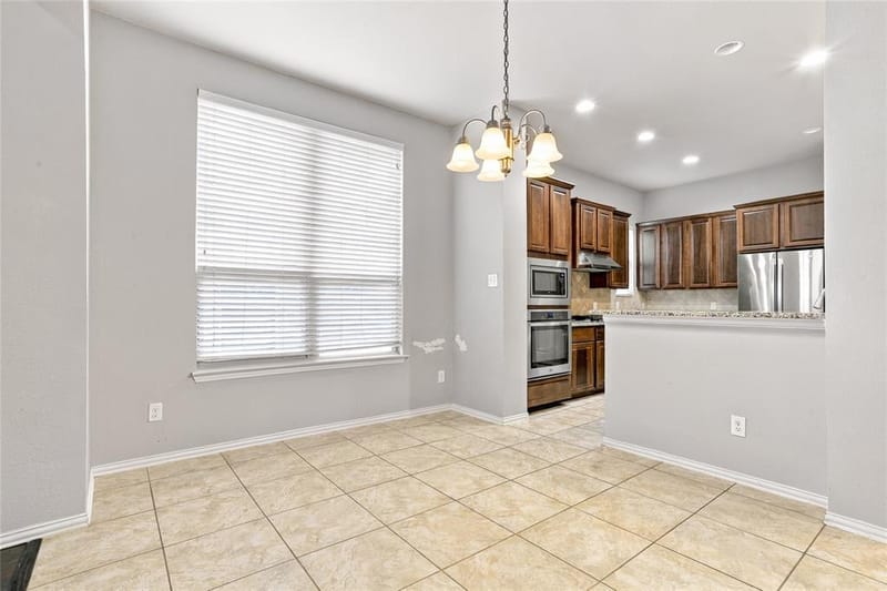 1136 Crest Meadow Drive, Fort Worth TX 76052 - Photo 8