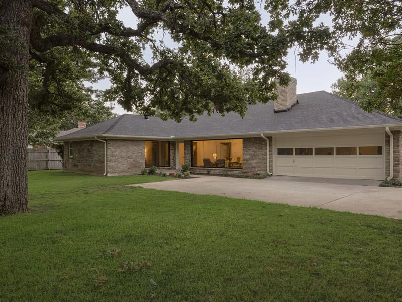 110 Oakmont Drive, Trophy Club TX 76262 - Photo 38
