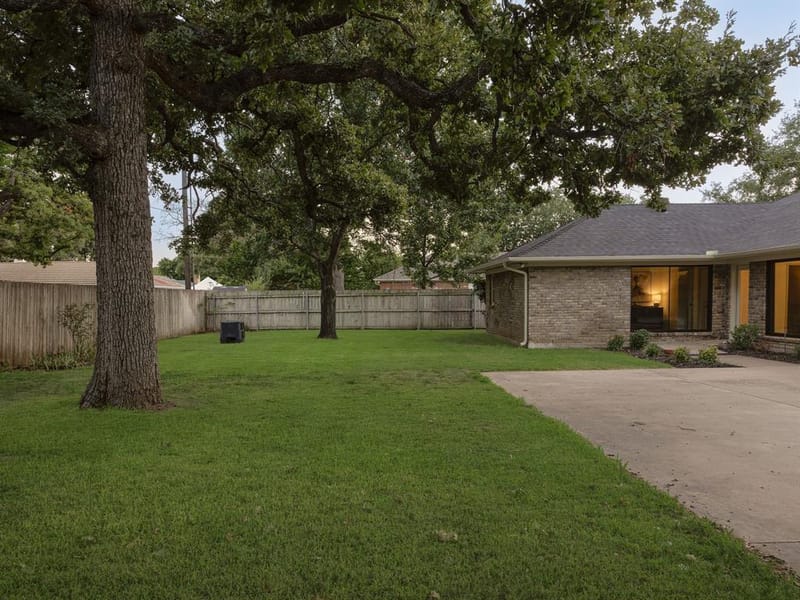 110 Oakmont Drive, Trophy Club TX 76262 - Photo 39