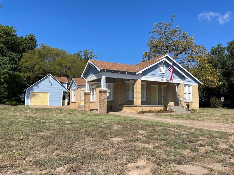 300 S Prairieville Street, Athens TX 75751 - Photo 5