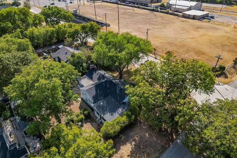 606 Bryson Street, Waxahachie TX 75165 - Photo 27