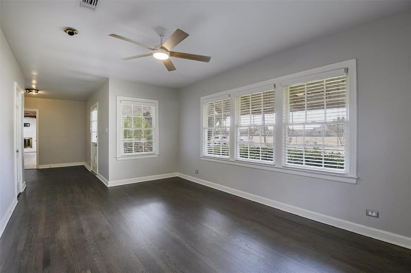 606 Bryson Street, Waxahachie TX 75165 - Photo 3