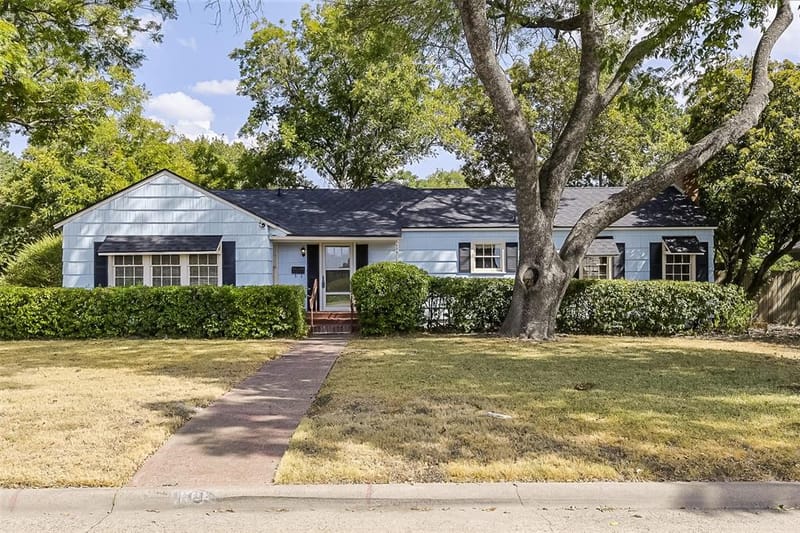 606 Bryson Street, Waxahachie TX 75165