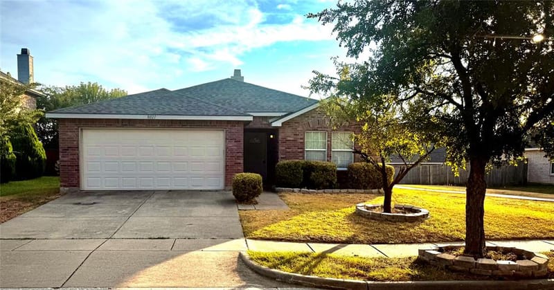 8021 Stowe Springs Lane, Arlington TX 76002