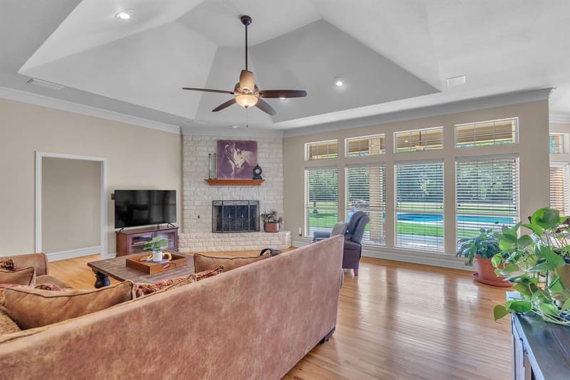 173 Cattlebaron Parc Drive, Fort Worth TX 76108 - Photo 6