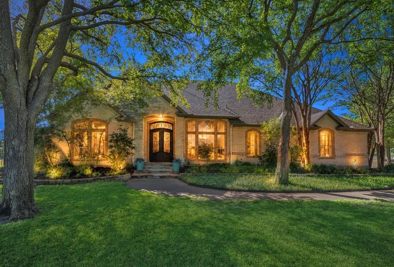 173 Cattlebaron Parc Drive, Fort Worth TX 76108