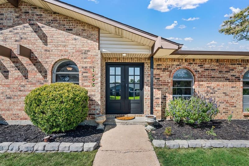 1905 Castille Drive, Carrollton TX 75007 - Photo 6