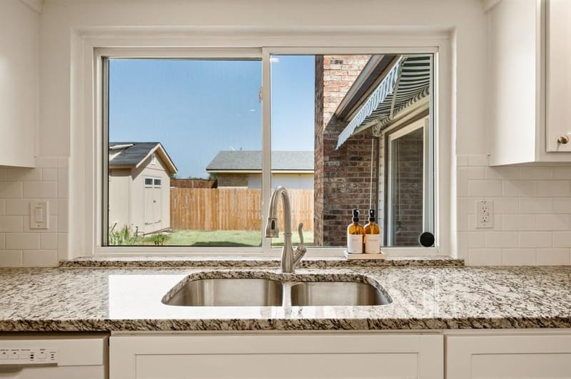 1905 Castille Drive, Carrollton TX 75007 - Photo 18