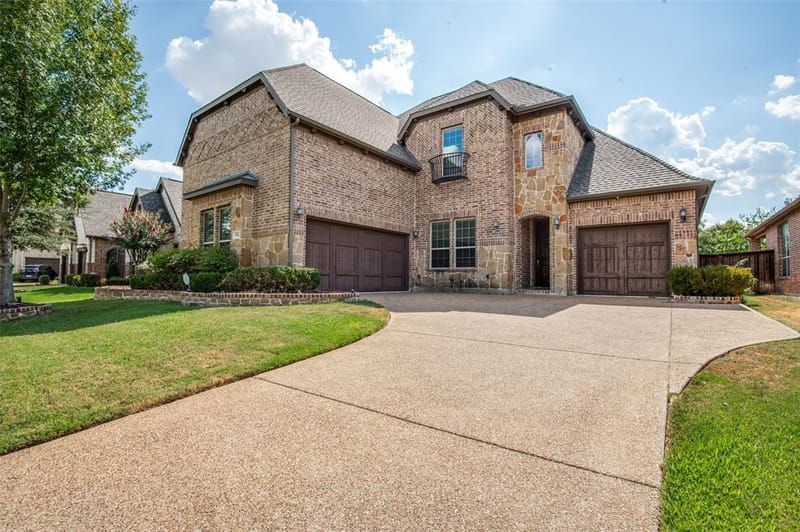 901 Colby Drive, Mansfield TX 76063