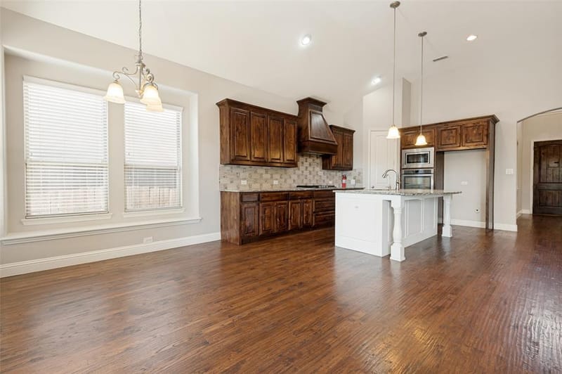 901 Colby Drive, Mansfield TX 76063 - Photo 8