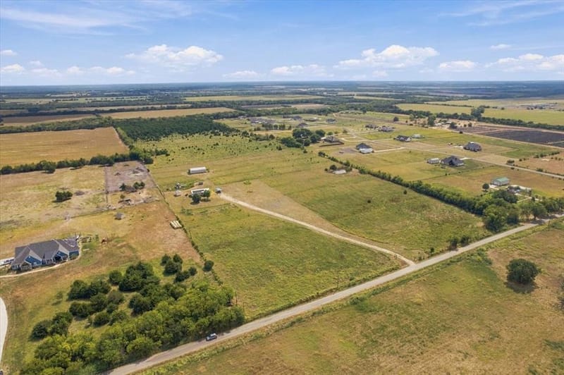 3520 County Road 1061, Greenville TX 75401 - Photo 35