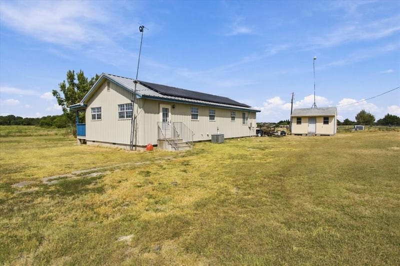 3520 County Road 1061, Greenville TX 75401 - Photo 8