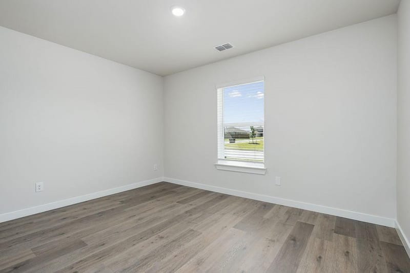 4912 Fillmore Drive, Greenville TX 75401 - Photo 8