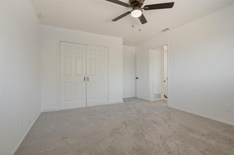 2612 Nina Circle, Grand Prairie TX 75052 - Photo 17