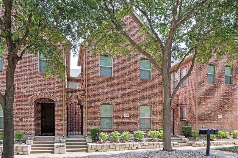 5590 Grosseto Drive, Frisco TX 75034 - Photo 2