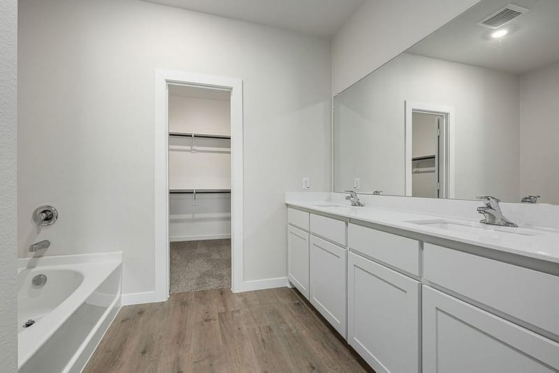 1210 Reed Street, Greenville TX 75401 - Photo 7