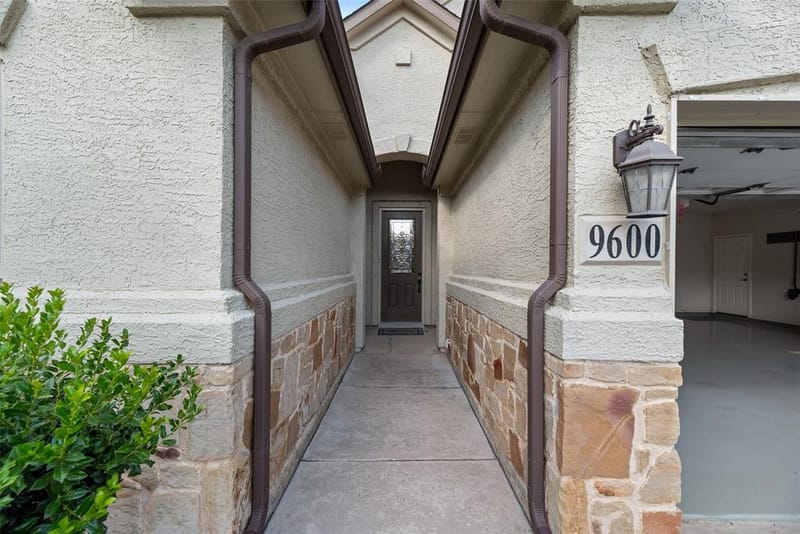 9600 Rosewood Drive, Denton TX 76207 - Photo 4